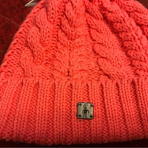 Smartwool Women's Isto Retro Beanie Merino Wool PomPom Tangarine - Picture 2 of 7